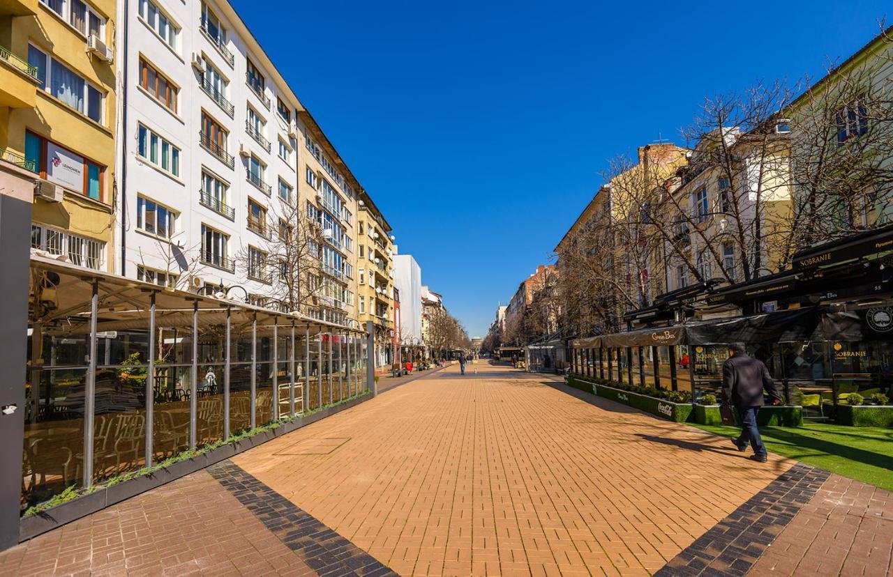 Zero-Waste Studio Apartment In Central Sofía Exterior foto